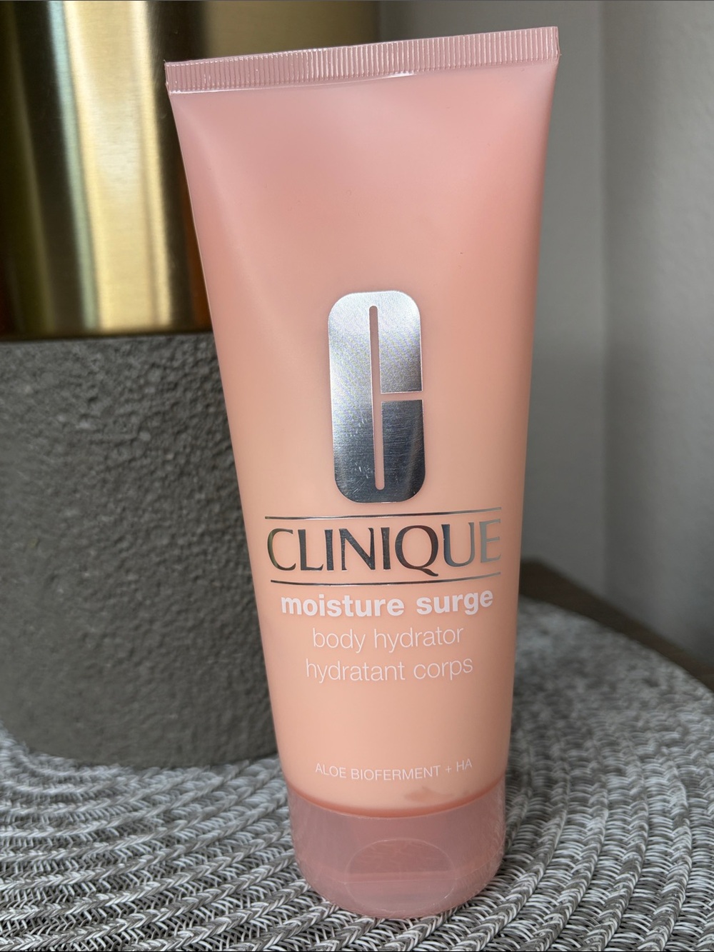 ❤️ $25 NWT Clinique Moisture Surge Body Hydrator 6.7oz